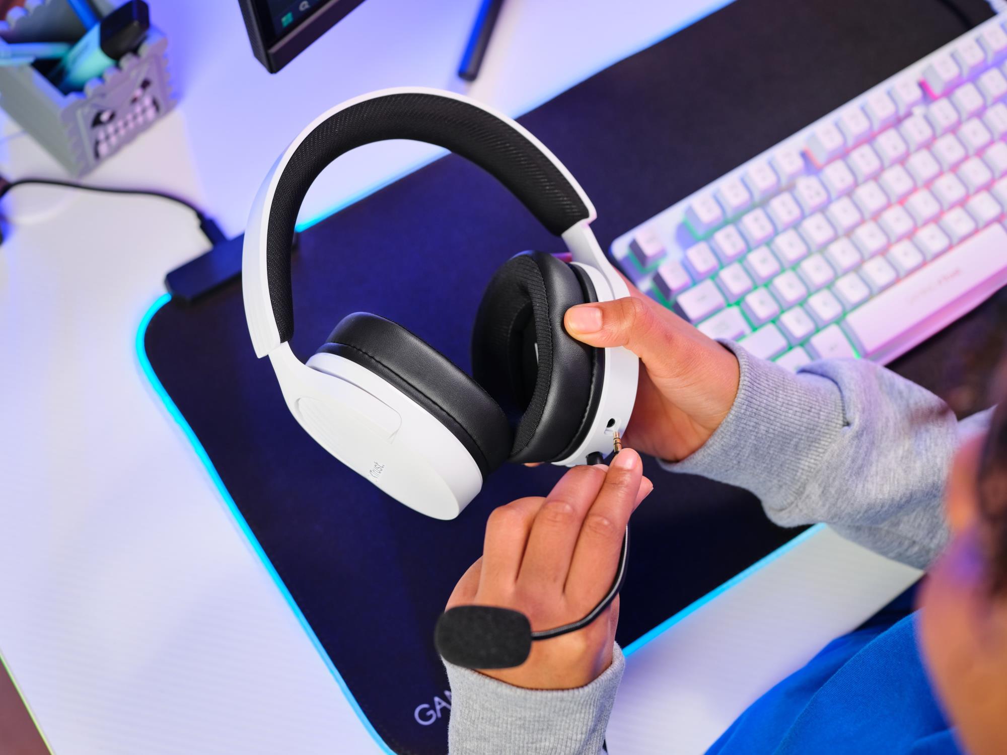 HEADSET GXT489W FAYZO/WHT 25210 TRUST - Image 10